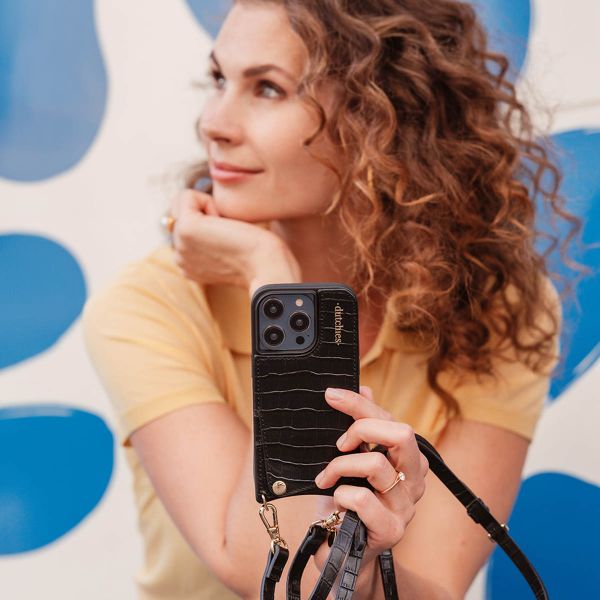 Dutchies Coque avec porte-cartes Apple iPhone 13 Pro - Crocodile Chic