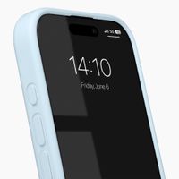iDeal of Sweden Coque en silicone avec MagSafe Apple iPhone 16 - Light Blue