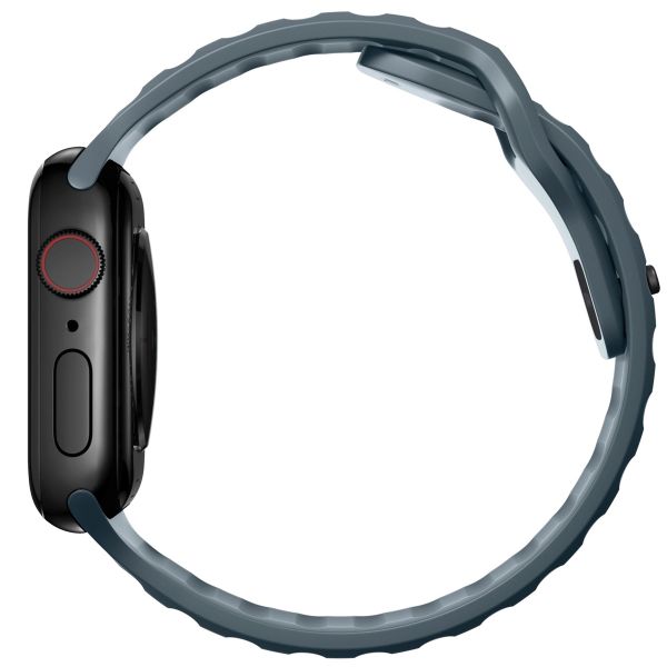 Nomad Bracelet Sport FKM Apple Watch Series 1 t/m 9 / SE (38/40/41 mm) | Series 10 / 11 (42 mm) - Marine Blue