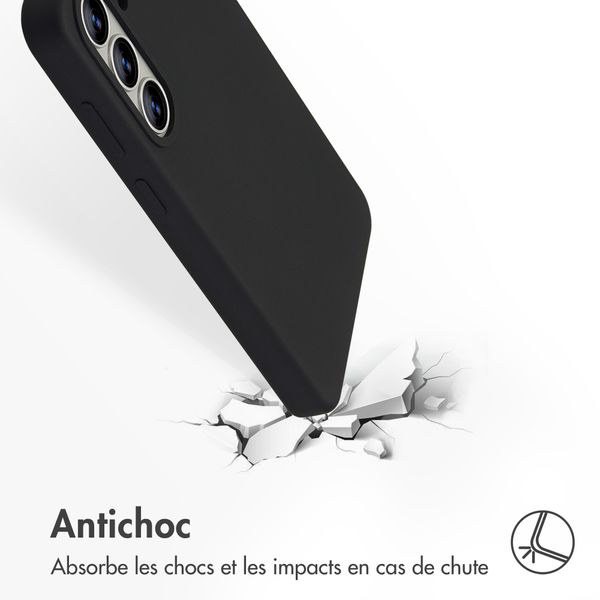 Accezz Coque Liquid Silicone avec MagSafe Samsung Galaxy S26 Plus - Noir