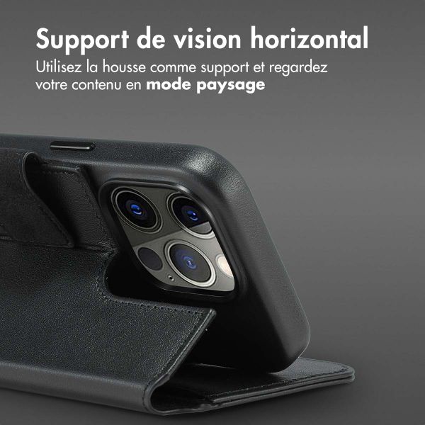 Accezz Étui de télephone portefeuille en cuir 2-en-1 avec MagSafe Apple iPhone 15 Pro - Onyx Black