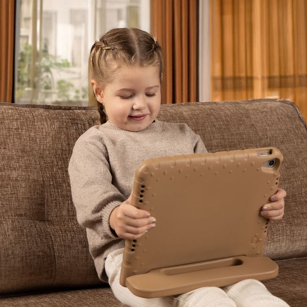 imoshion Coque kidsproof avec poignée Samsung Galaxy Tab A11 Plus / A9 Plus - Marron