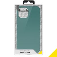 Accezz Coque Liquid Silicone iPhone 12 (Pro) - Vert foncé