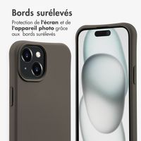 imoshion Coque arrière Color avec cordon amovible et MagSafe Apple iPhone 15 - Black Coffee