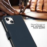 Selencia Étui portefeuille en cuir véritable Apple iPhone 15 - Bleu