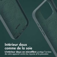 Accezz Étui de téléphone portefeuille en cuir 2-en-1 avec MagSafe iPhone 15 Pro - Cedar Green