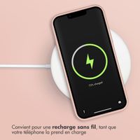 Accezz Coque Liquid Silicone Apple iPhone 12 (Pro) - Rose