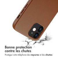 Accezz Coque arrière en cuir avec MagSafe iPhone 12 (Pro) - Sienna Brown