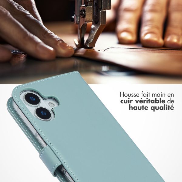 Selencia Étui portefeuille en cuir véritable Apple iPhone 17 - Bleu clair