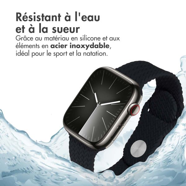 imoshion Bracelet tressé en silicone Apple Watch Series 1 t/m 9 / SE (38/40/41 mm) | Series 10 / 11 (42 mm) - Noir
