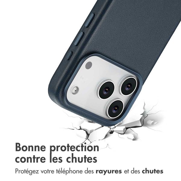 Accezz Coque arrière en cuir avec MagSafe Apple iPhone 17 Pro - Nightfall Blue