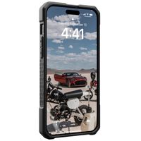 UAG Coque arrière Monarch Pro Apple iPhone 15 Plus - Carbon Fiber