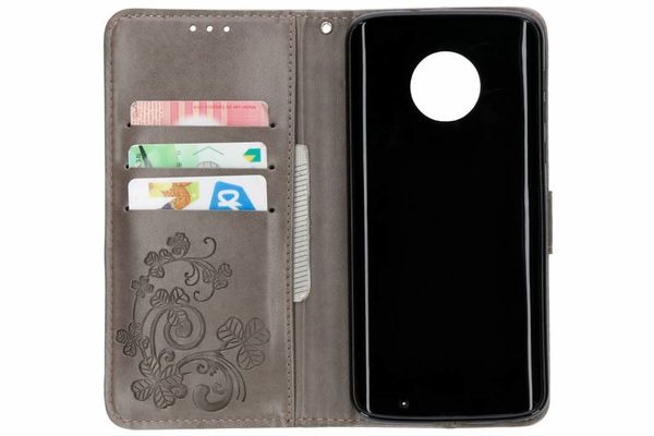 Etui de téléphone Fleurs de Trèfle Motorola Moto G6 Plus