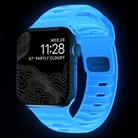 Nomad Bracelet Sport FKM Apple Watch Series 1 á 9 / SE (38/40/41 mm) | Series 10 (42 mm) - Icy Blue Glow