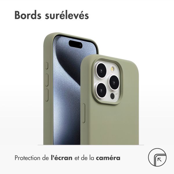 Accezz Coque Liquid Silicone avec MagSafe Apple iPhone 15 Pro Max - Cooper Green