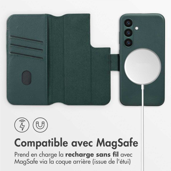 Accezz Étui de téléphone portefeuille en cuir 2-en-1 avec MagSafe Samsung Galaxy S24 - Cedar Green