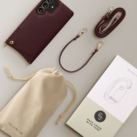 Selencia Coque de télephone Nova avec cordon et porte-cartes Samsung Galaxy S25 Ultra - Bold Burgundy