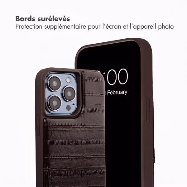 Selencia Nova coque arrière en cuir véritable avec porte-cartes Apple iPhone 14 Pro - Dark Chocolate