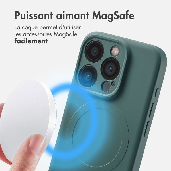 imoshion Coque Couleur avec MagSafe iPhone 15 Pro - Vert foncé