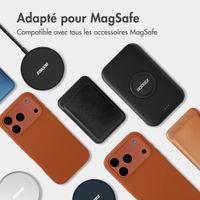Accezz Coque Liquid Silicone avec MagSafe Apple iPhone 17 Pro Max - Sunset Daisy