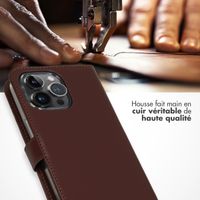 Selencia Étui portefeuille en cuir véritable Apple iPhone 15 Pro Max - Marron