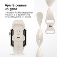 imoshion Bracelet en silicone⁺ Apple Watch Series 1 t/m 11 / SE / Ultra (44/45/46/49 mm) - Taille M/L - Starlight