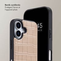 Selencia Coque de télephone Nova Croco avec cordon et porte-cartes Apple iPhone 17 - Beige