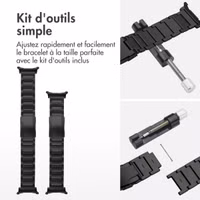 Accezz Bracelet en acier Titane mat Samsung Galaxy Watch Ultra (2024/2025) - Noir