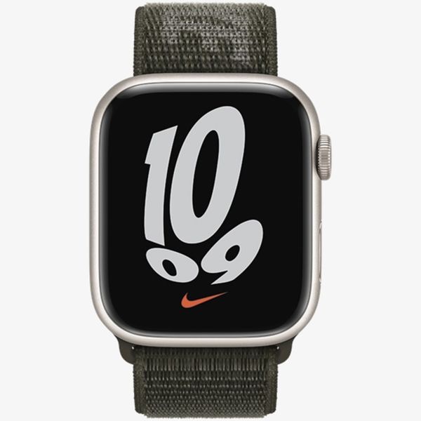 Apple Bracelet Nike Sport Loop Apple Watch Series 1 t/m 11 / SE / Ultra (44/45/46/49 mm) - Cargo Khaki