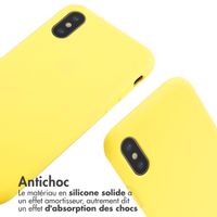 imoshion Coque en silicone avec cordon Apple iPhone X / Xs - Jaune
