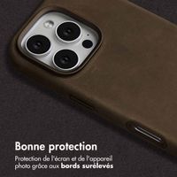 Accezz Coque MagSafe en cuir vintage Apple iPhone 16 Pro - Rustic Brown