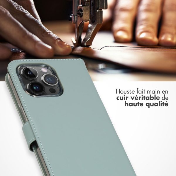 Selencia Étui portefeuille en cuir véritable Apple iPhone 15 Pro Max - Air Blue