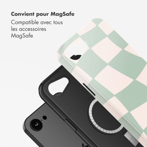 Selencia Coque arrière Vivid avec MagSafe Apple iPhone 16e - Groovy Sage Green