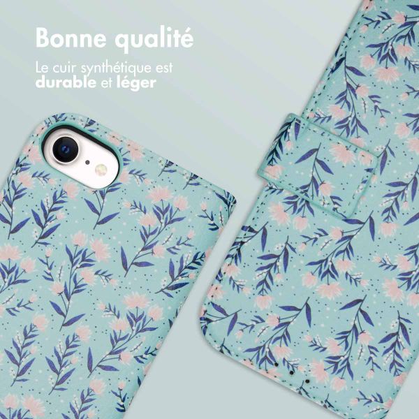 imoshion Étui de télephone portefeuille Design Apple iPhone SE (2022 / 2020) / 8 / 7 / 6(s) - Blue Flowers