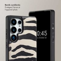 Selencia Coque de télephone Nova avec cordon et porte-cartes Samsung Galaxy S25 Ultra - Zazzy Zebra