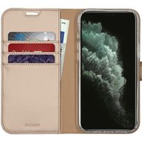 Accezz Étui de téléphone Wallet iPhone 12 Pro Max - Dorée