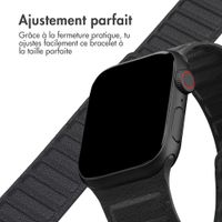 Accezz Bracelet en cuir véritable magnétique Apple Watch | 44/45/46/49 mm - Noir