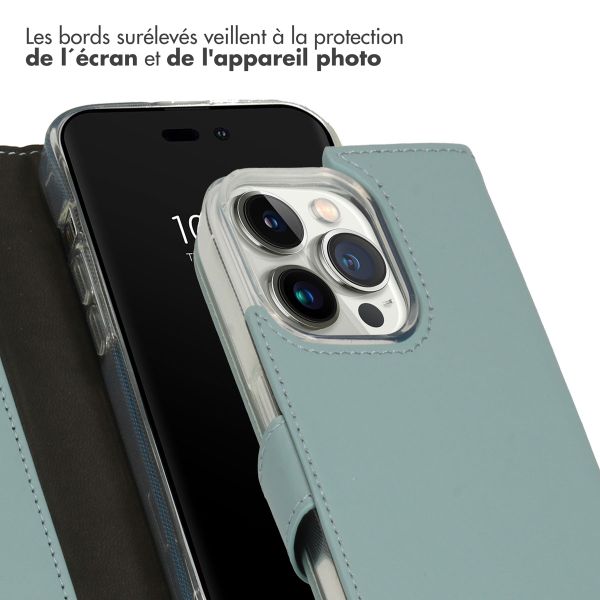 Selencia Étui de téléphone portefeuille en cuir véritable iPhone 14 Pro - Air Blue