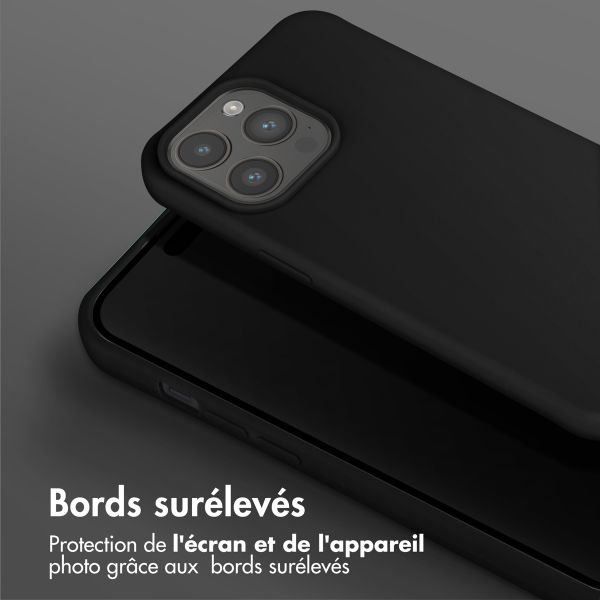 Selencia Coque silicone avec cordon amovible Apple iPhone 15 Pro Max - Noir