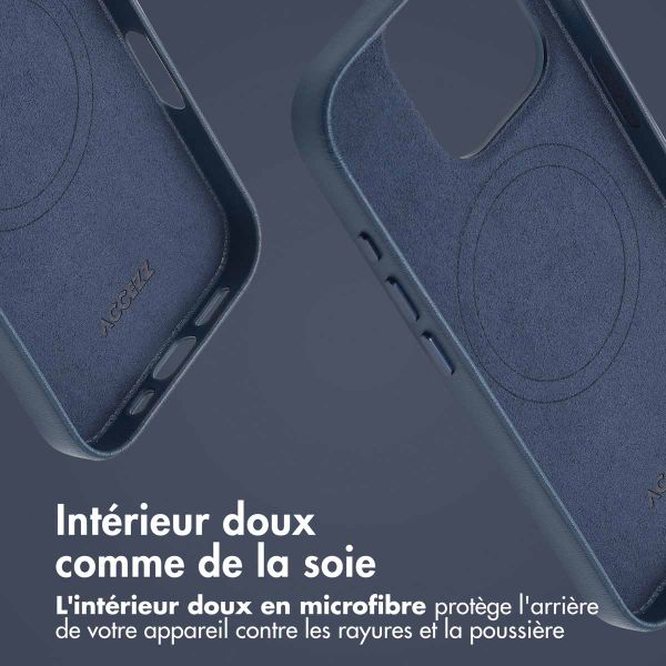 Accezz Coque arrière en cuir avec MagSafe Apple iPhone 16 Pro - Nightfall Blue