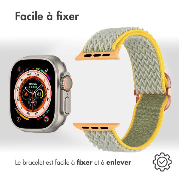 imoshion Bracelet en nylon élastique Apple Watch Series 1 t/m 11 / SE / Ultra (44/45/46/49 mm) - Vert clair