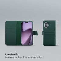 Selencia Étui portefeuille amovible Olyn avec MagSafe Apple iPhone 17 - Vert