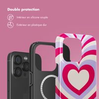 Selencia Coque arrière Vivid Tough avec MagSafe iPhone 15 Pro - Double Hearts Rubine Red Lilac