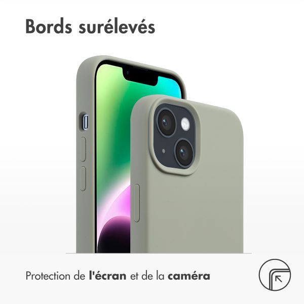 Accezz Coque Liquid Silicone avec MagSafe Apple iPhone 14 / 13 - Cooper Green