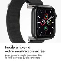 imoshion Bracelet Trail en nylon Apple Watch Series 1 t/m 9 / SE (38/40/41 mm) | Series 10 / 11 (42 mm) - Pure Black