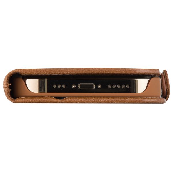 dbramante1928 Étui de télephone portefeuille Apple iPhone 15 Pro - Marron