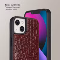 Selencia Coque de télephone Nova Croco avec cordon et porte-cartes Apple iPhone 14 / 13 - Burgundy