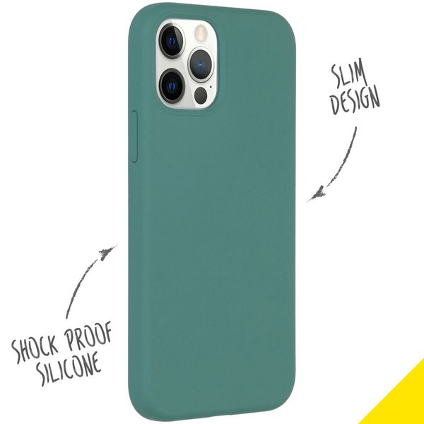 Accezz Coque Liquid Silicone Apple iPhone 12 (Pro) - Vert foncé