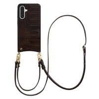 Selencia Coque de télephone Nova Croco avec cordon et porte-cartes Samsung Galaxy A36 - Choco Brown
