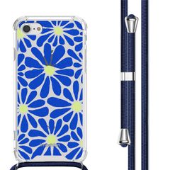 imoshion Coque Design avec cordon iPhone SE (2022 / 2020) / 8 / 7 - Cobalt Blue Flowers Connect